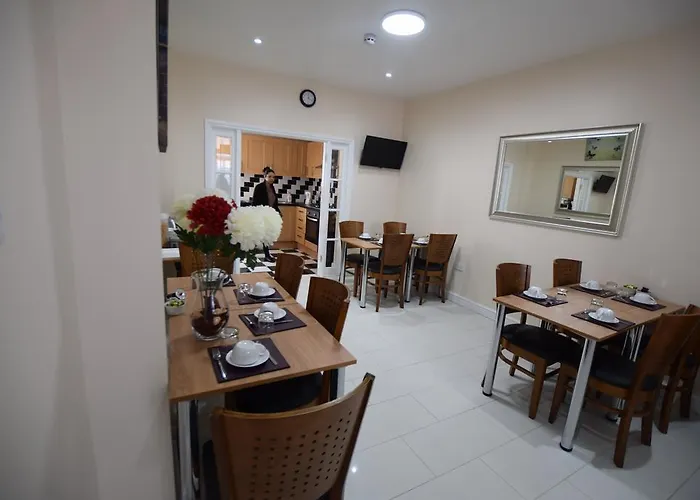 Woodlands Lodge Ilford