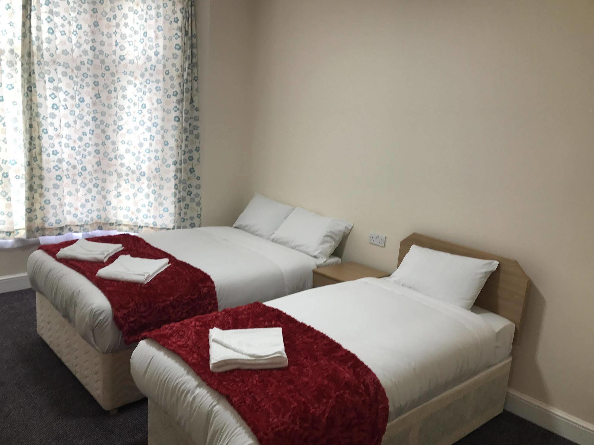 Woodlands Hotel